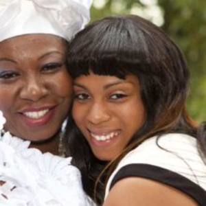 Meet your Posher, Sandra